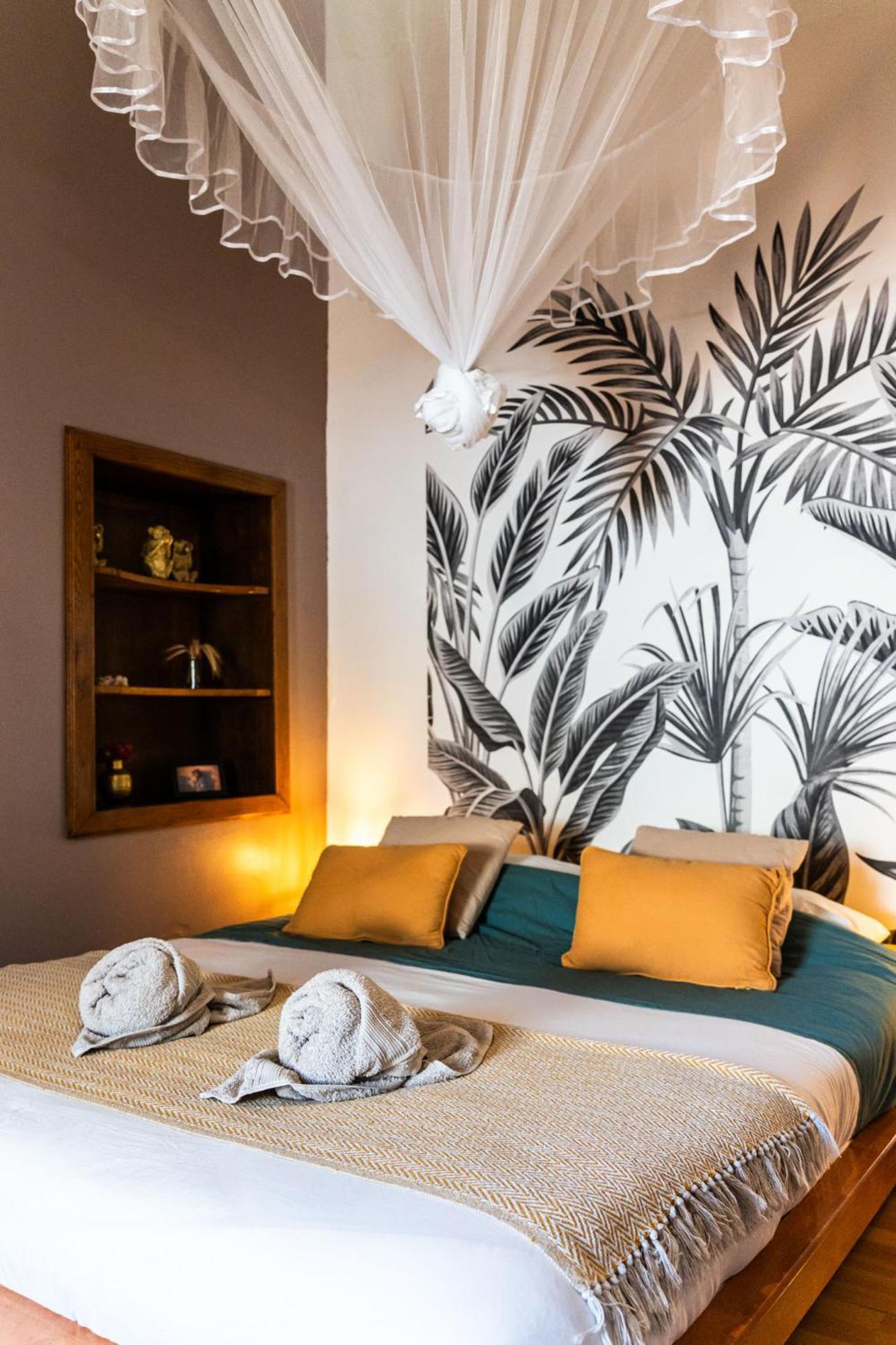 Les Baroudeurs Hostel Saint Pierre Esterno foto